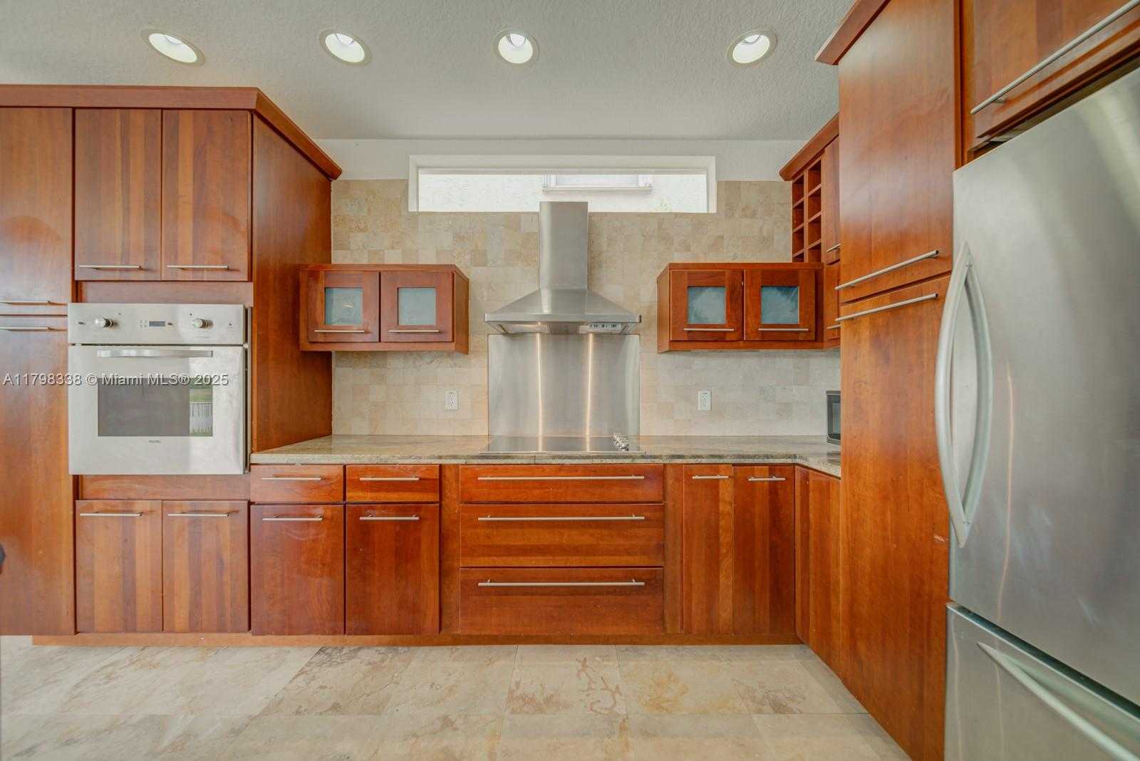 Small Image of 5035 SOUTH WEST 155TH AVE, Miramar Number 4