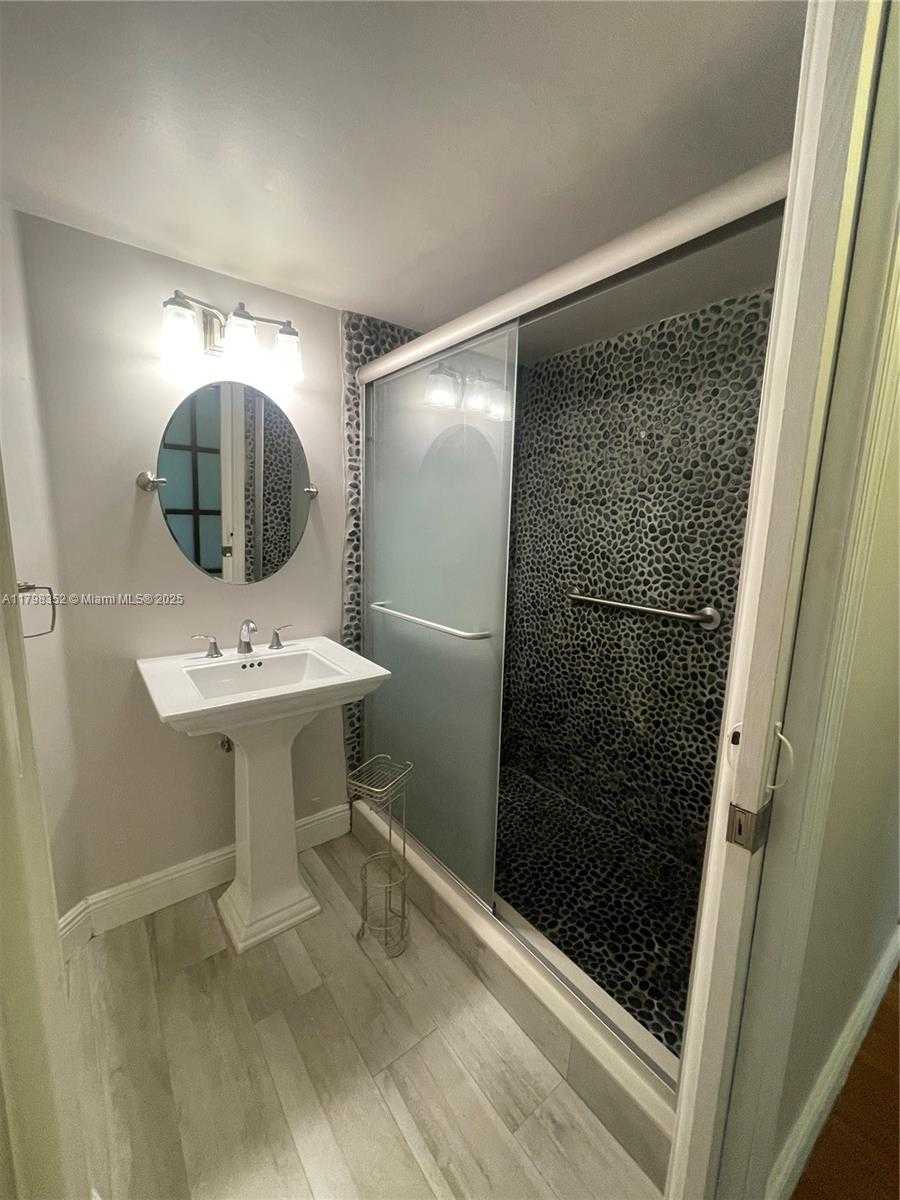 Small Image of 9715 FONTAINEBLEAU BLVD #E110, Miami Number 12