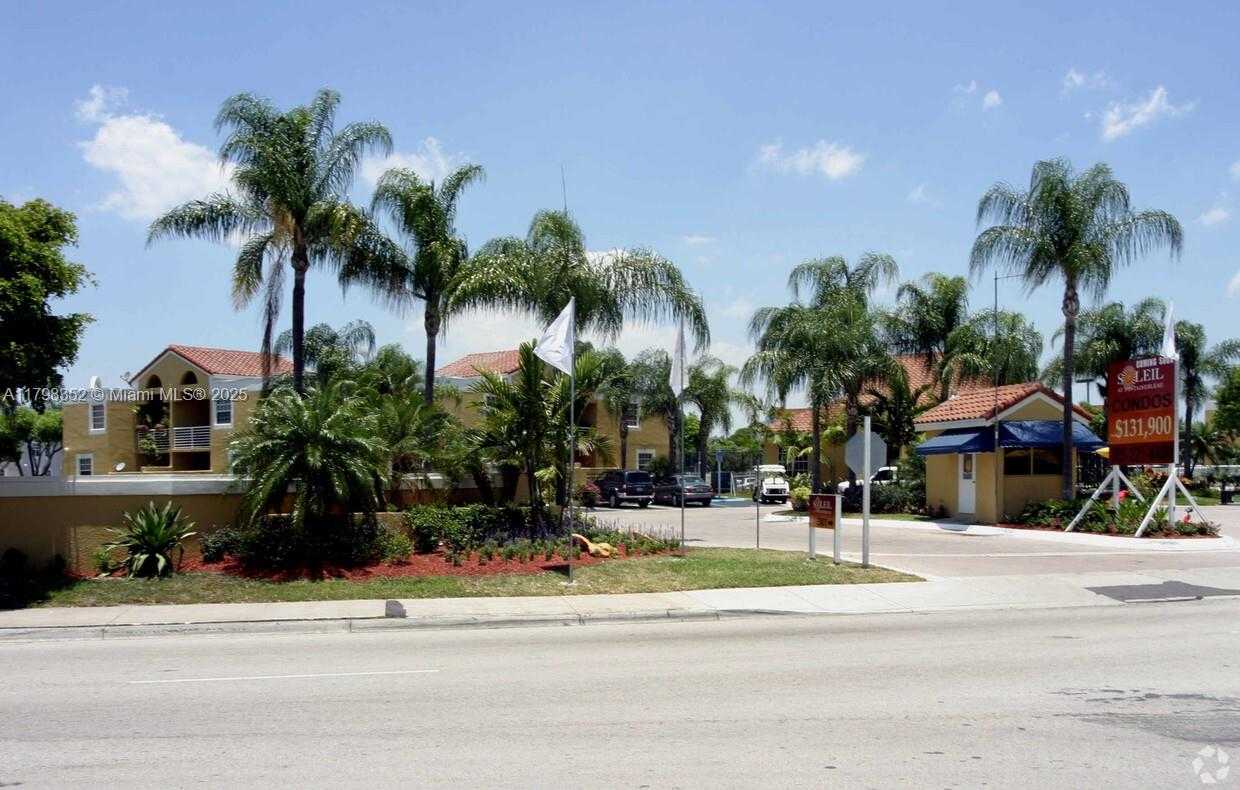 Small Image of 9715 FONTAINEBLEAU BLVD #E110, Miami Number 3