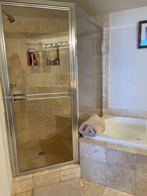 Small Image of 21055 YACHT CLUB DR #3206, Aventura Number 23