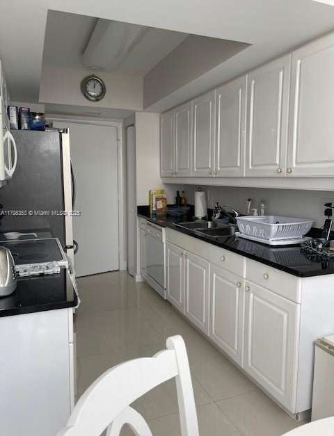 Small Image of 21055 YACHT CLUB DR #3206, Aventura Number 7