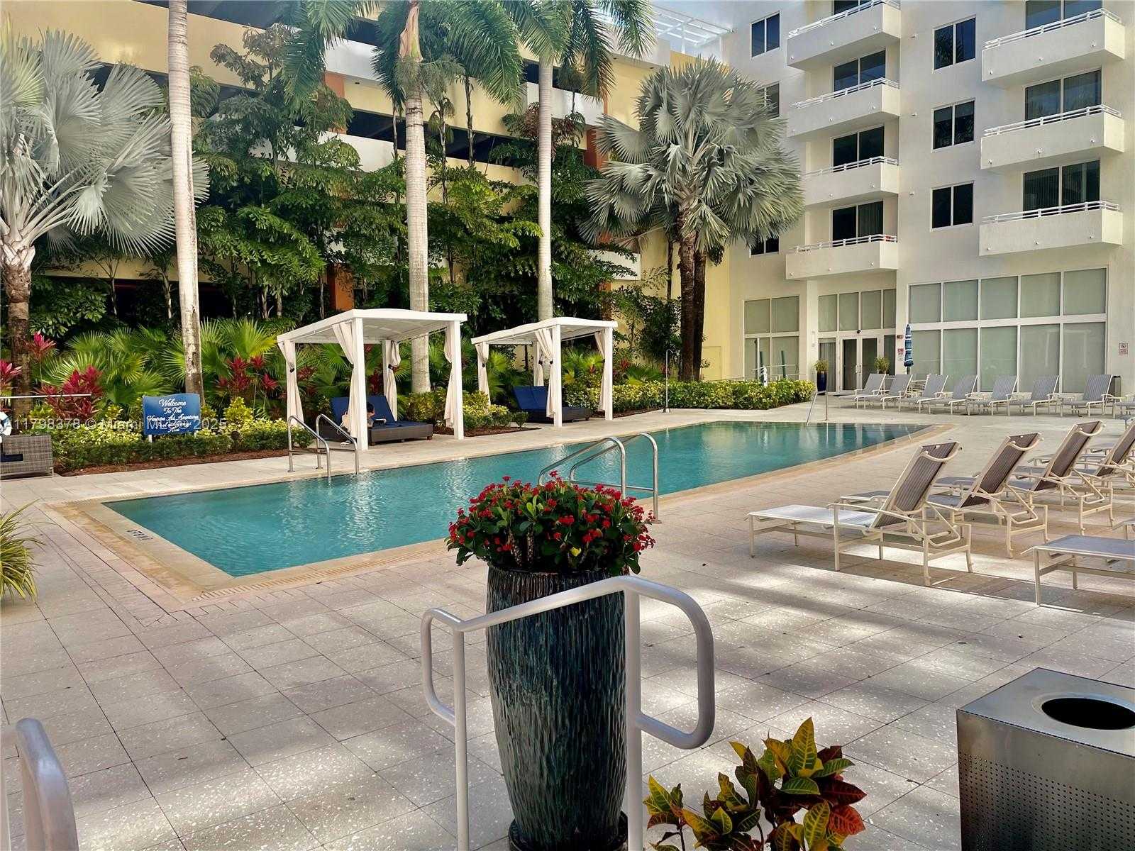 Small Image of 18800 NORTH EAST 29TH AVE #1001, Aventura Number 14