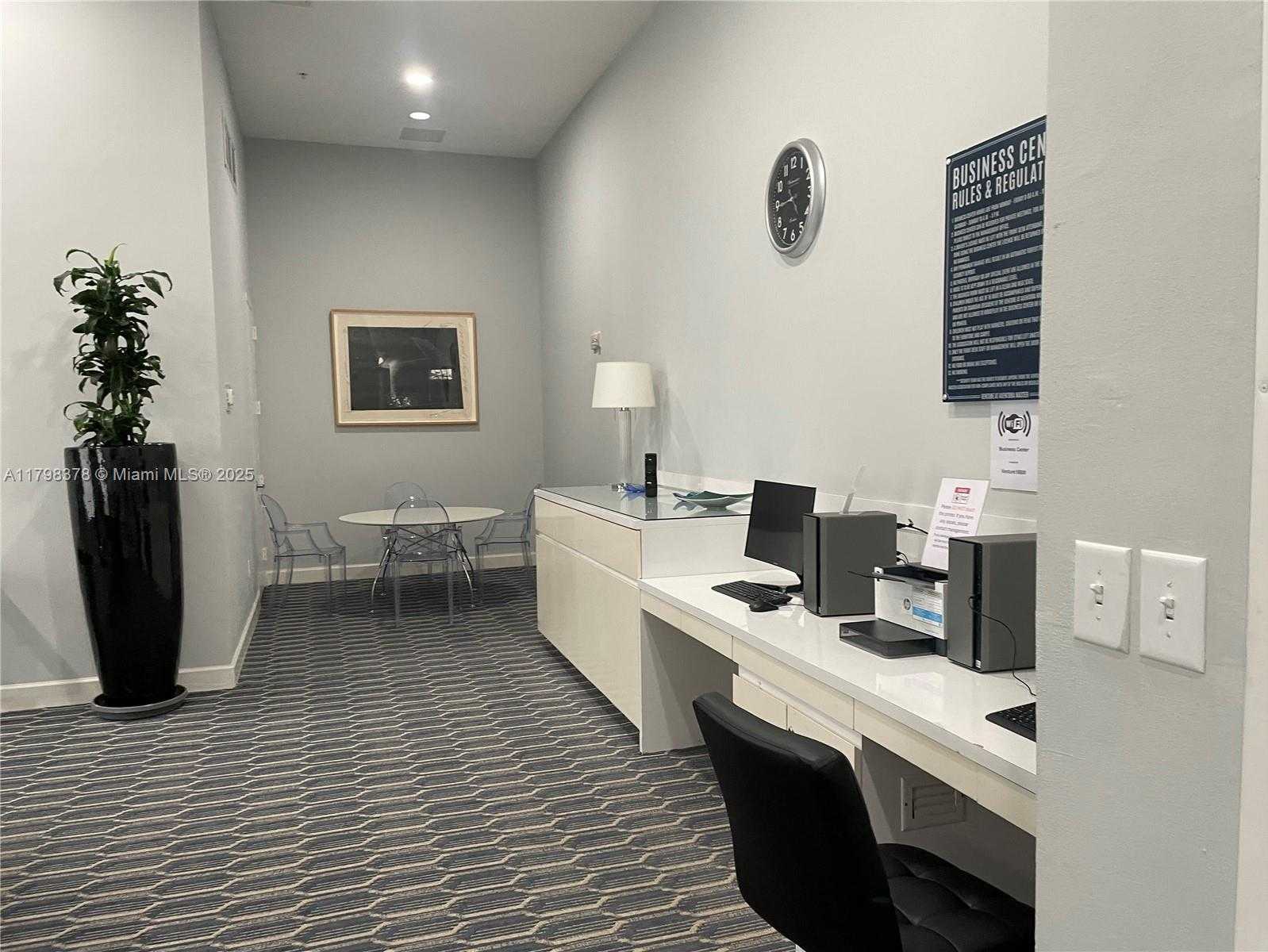 Small Image of 18800 NORTH EAST 29TH AVE #1001, Aventura Number 24