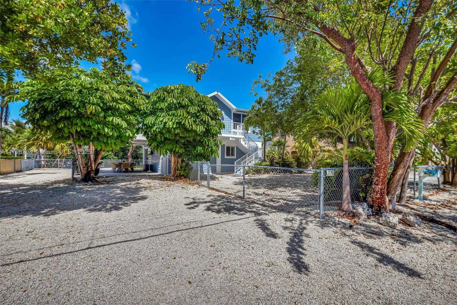 Small Image of 129 NAUTILUS DR, Islamorada Number 42