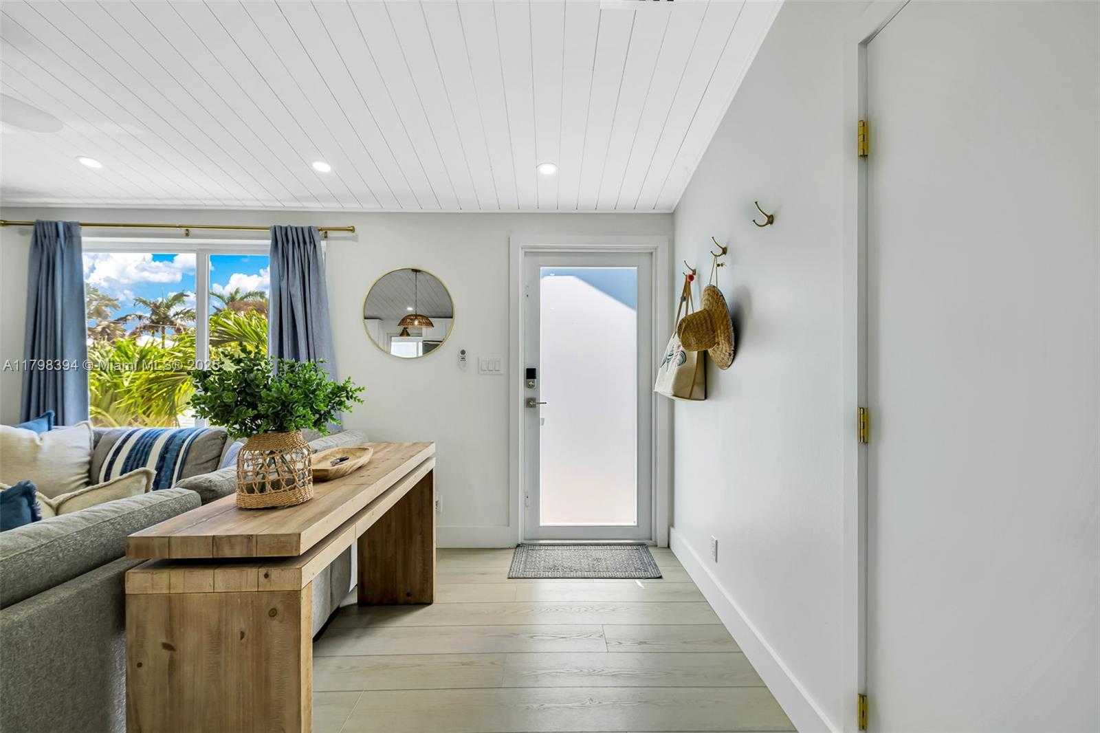 Small Image of 129 NAUTILUS DR, Islamorada Number 48