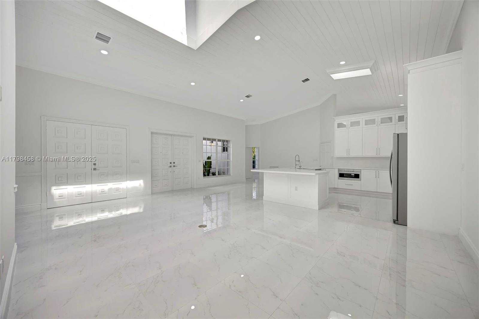 Small Image of 6841 SOUTH WEST 71ST AVE, Miami Number 19
