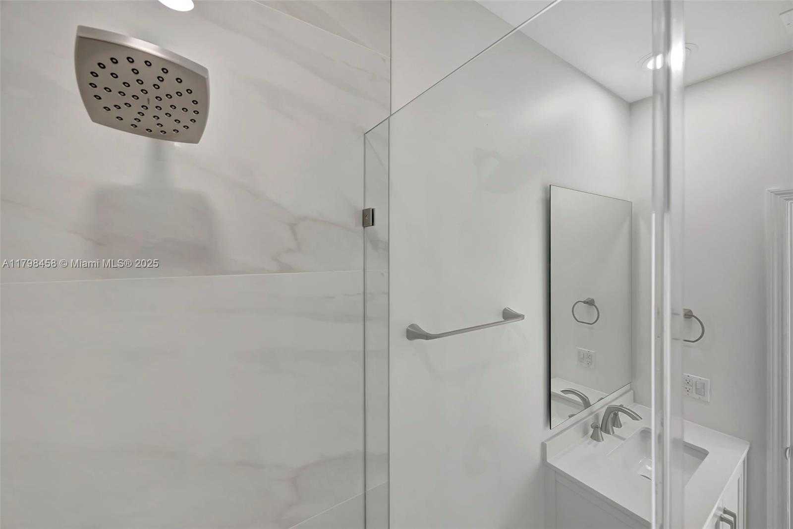 Small Image of 6841 SOUTH WEST 71ST AVE, Miami Number 24