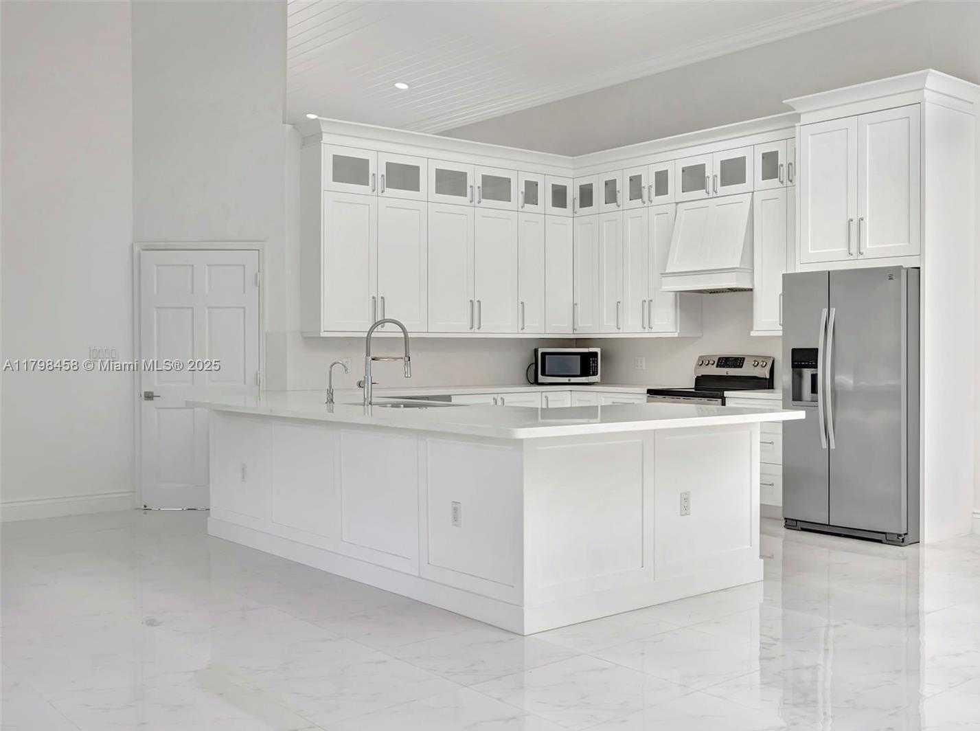 Small Image of 6841 SOUTH WEST 71ST AVE, Miami Number 6