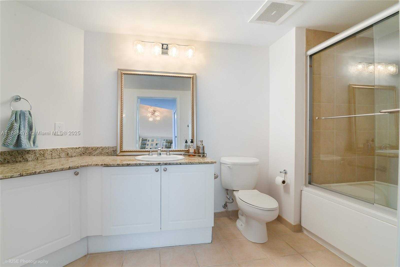 Small Image of 19501 WEST COUNTRY CLUB DR #504, Aventura Number 10