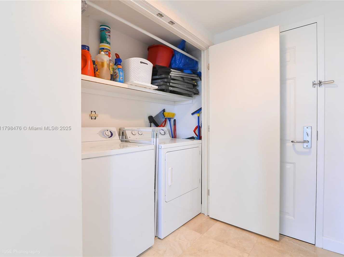 Small Image of 19501 WEST COUNTRY CLUB DR #504, Aventura Number 13