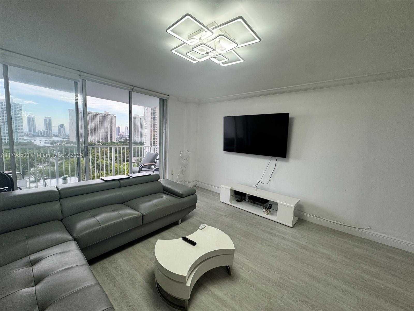 Small Image of 2851 NORTH EAST 183RD ST #1509E, Aventura Number 10