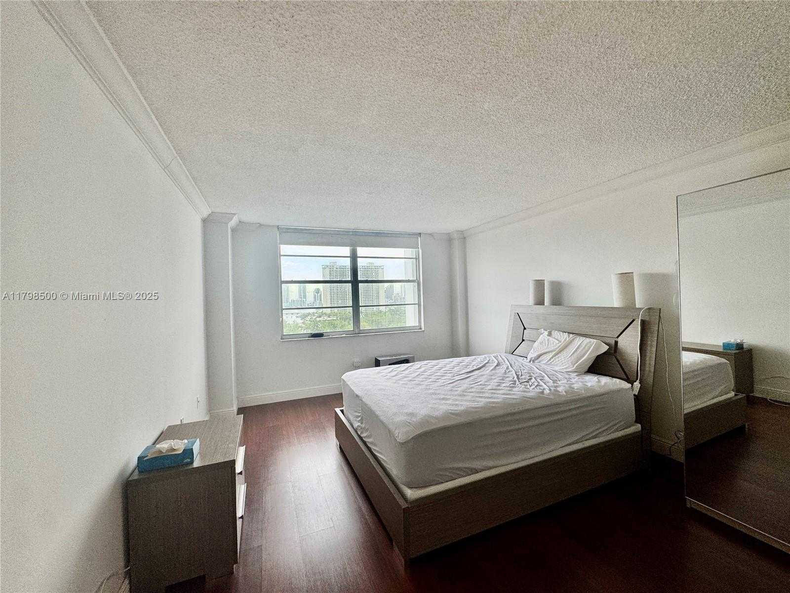 Small Image of 2851 NORTH EAST 183RD ST #1509E, Aventura Number 20