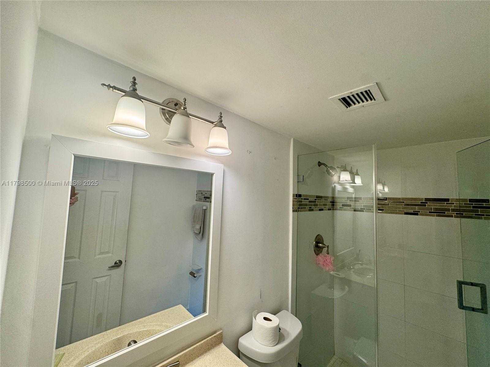 Small Image of 2851 NORTH EAST 183RD ST #1509E, Aventura Number 27