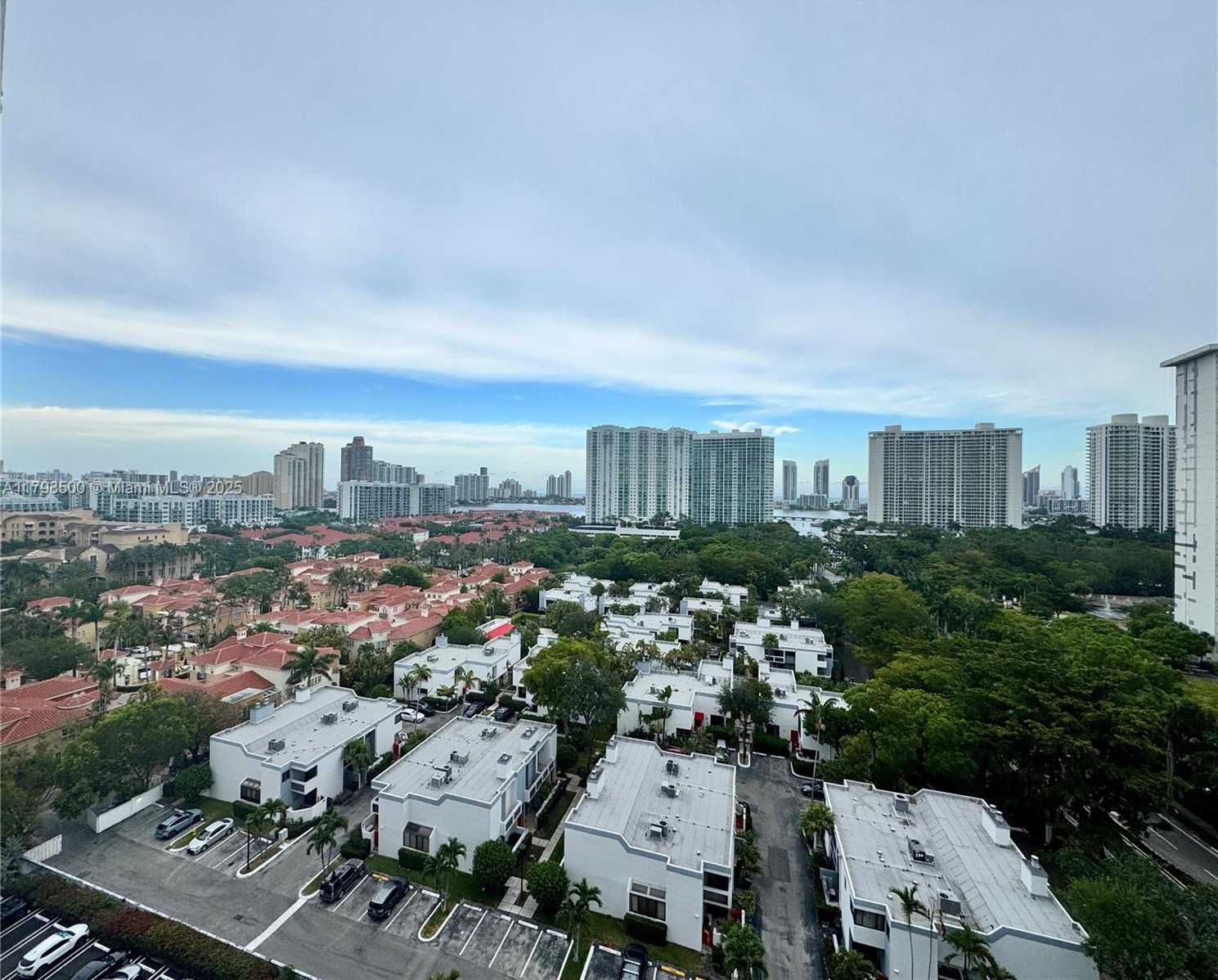 Small Image of 2851 NORTH EAST 183RD ST #1509E, Aventura Number 3