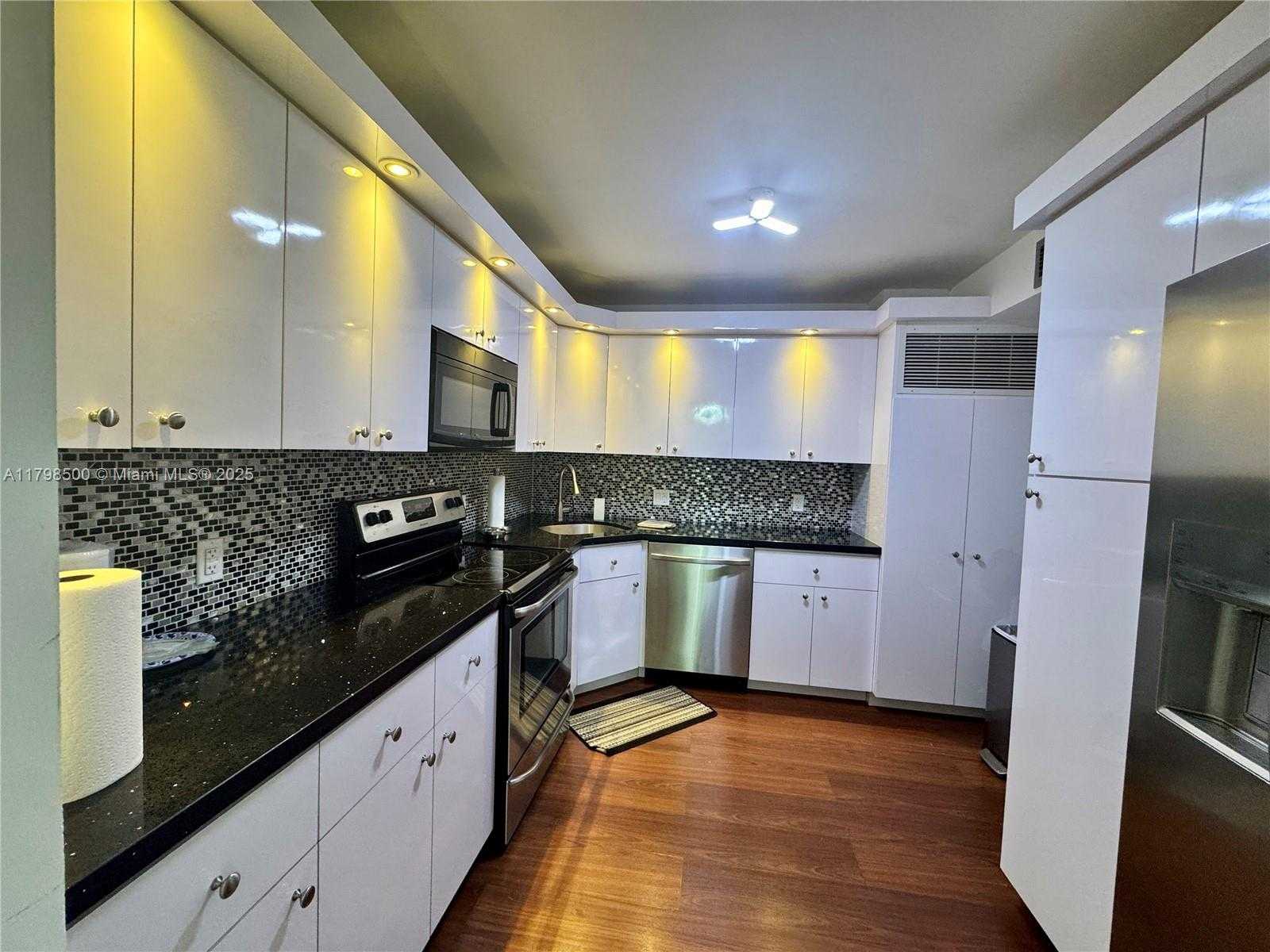 Small Image of 2851 NORTH EAST 183RD ST #1509E, Aventura Number 9