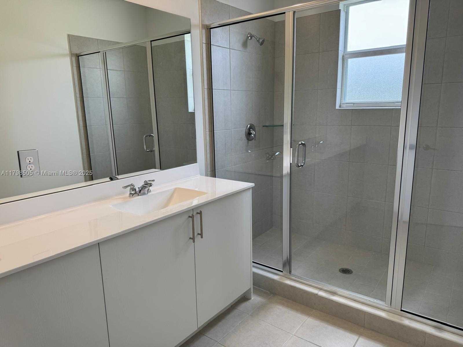 Small Image of 18406 SOUTH WEST 2ND ST, Pembroke Pines Number 13