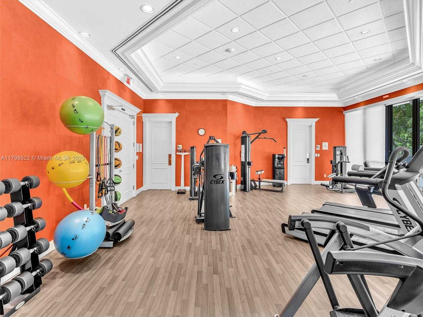 Small Image of 2000 ISLAND BLVD #1203, Aventura Number 34