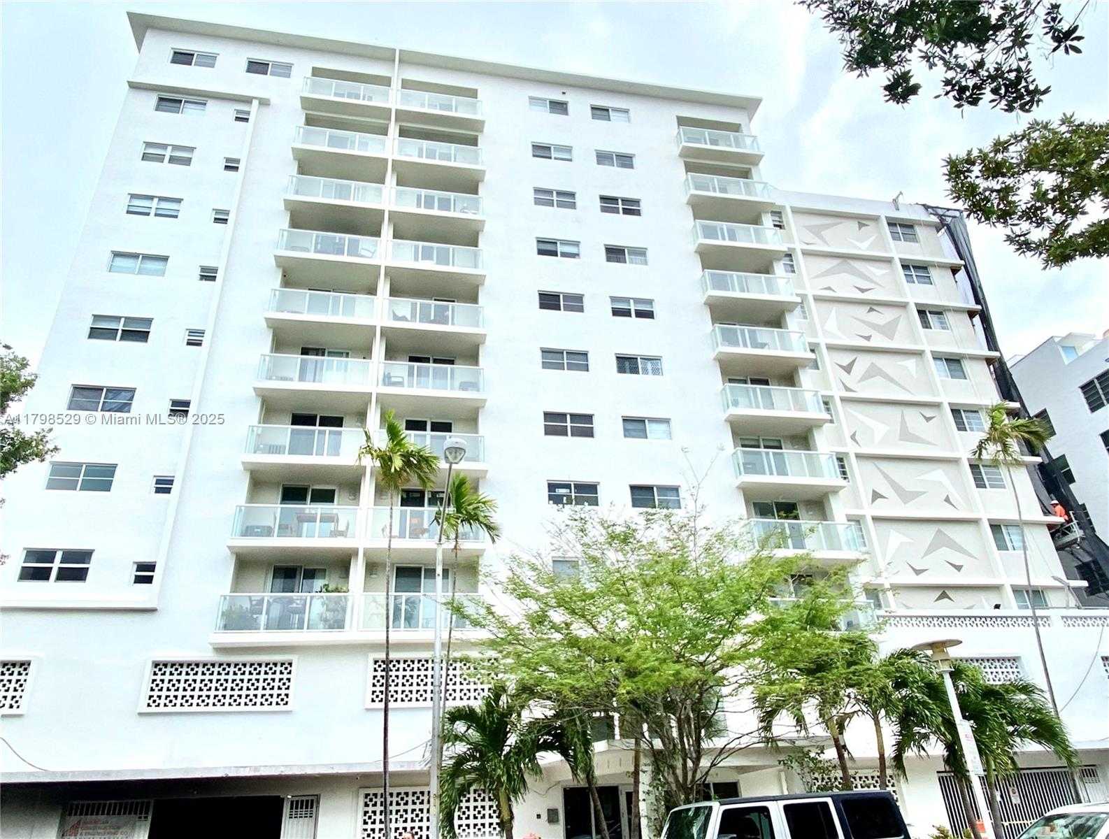 Small Image of 1750 JAMES AVE #10C, Miami Beach Number 16
