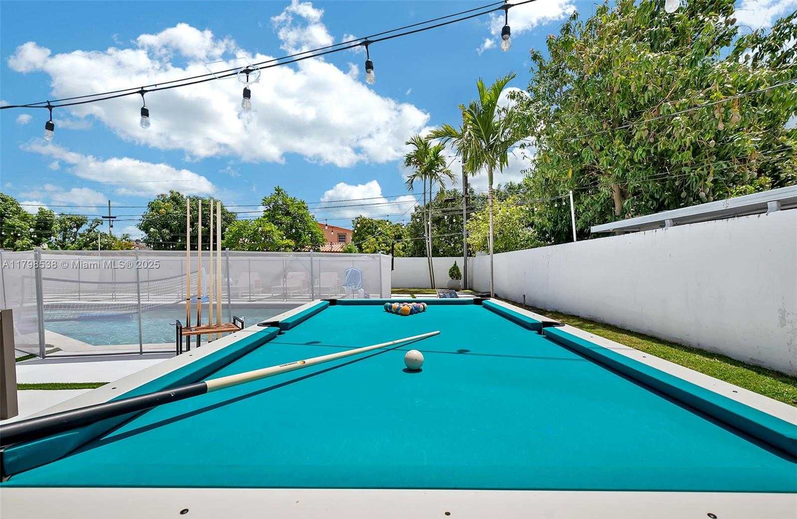Small Image of 301 SOUTH WEST 30TH CT, Miami Number 30