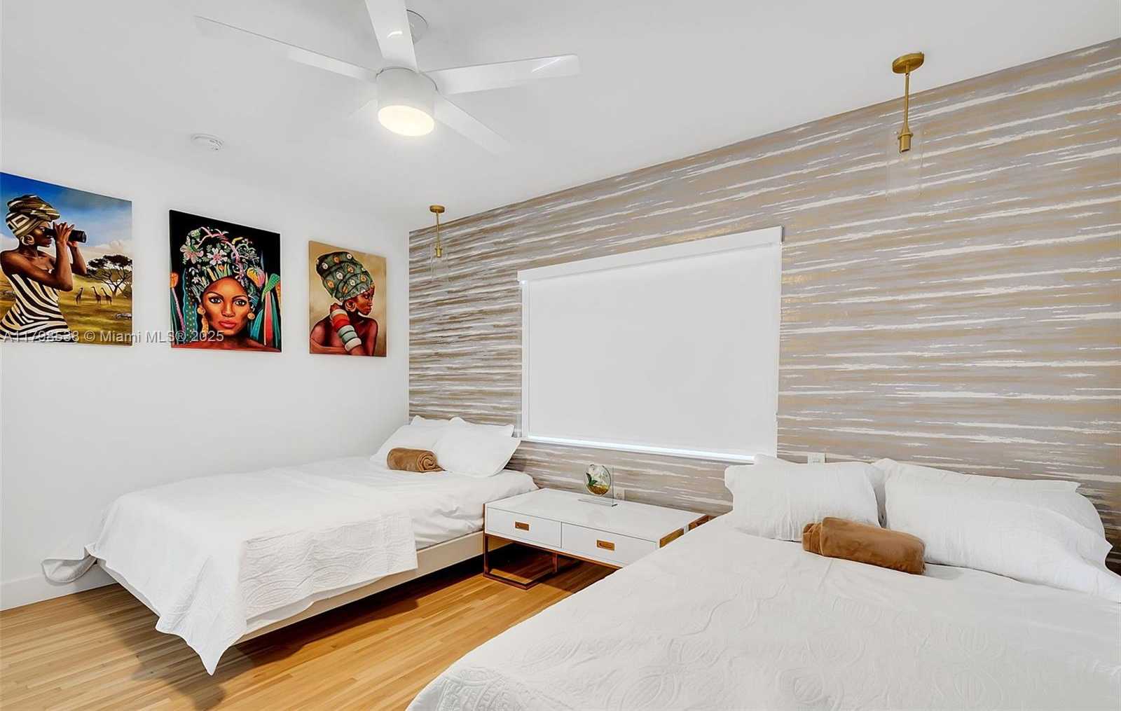 Small Image of 301 SOUTH WEST 30TH CT, Miami Number 8