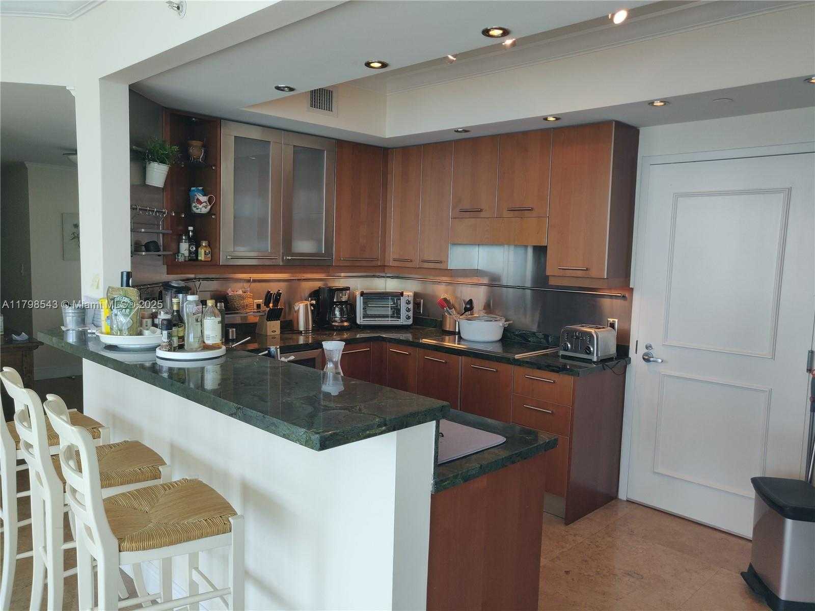 Small Image of 3101 SOUTH OCEAN DR #2206, Hollywood Number 12
