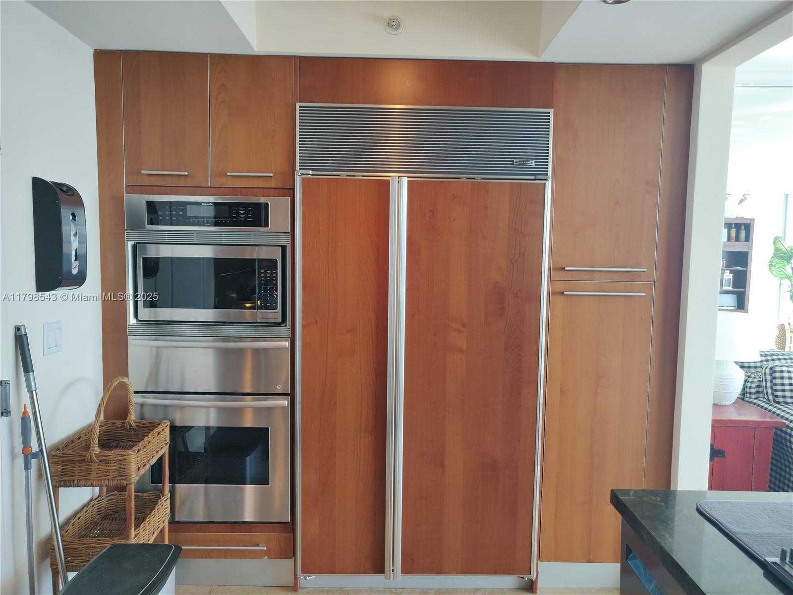 Small Image of 3101 SOUTH OCEAN DR #2206, Hollywood Number 14