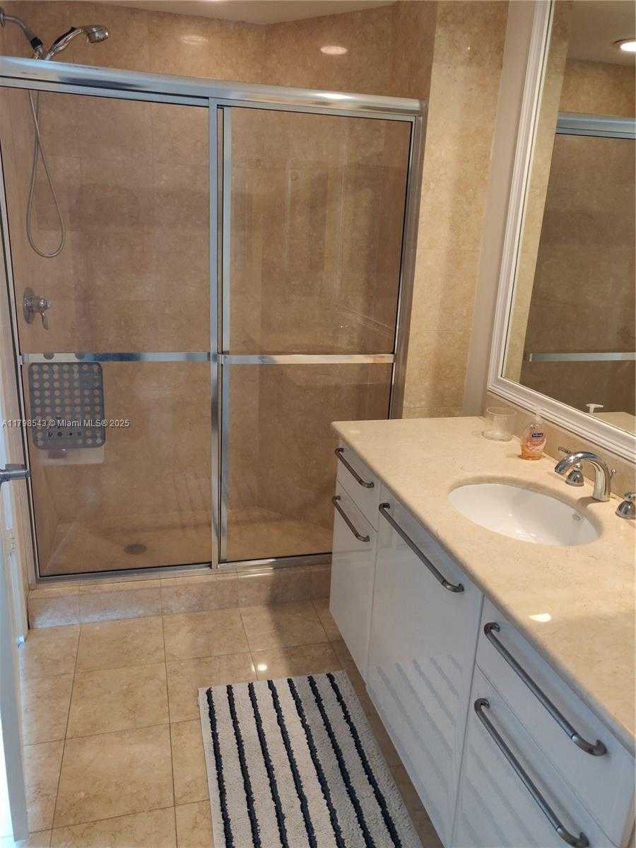 Small Image of 3101 SOUTH OCEAN DR #2206, Hollywood Number 21