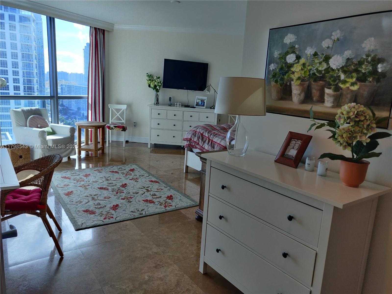 Small Image of 3101 SOUTH OCEAN DR #2206, Hollywood Number 23