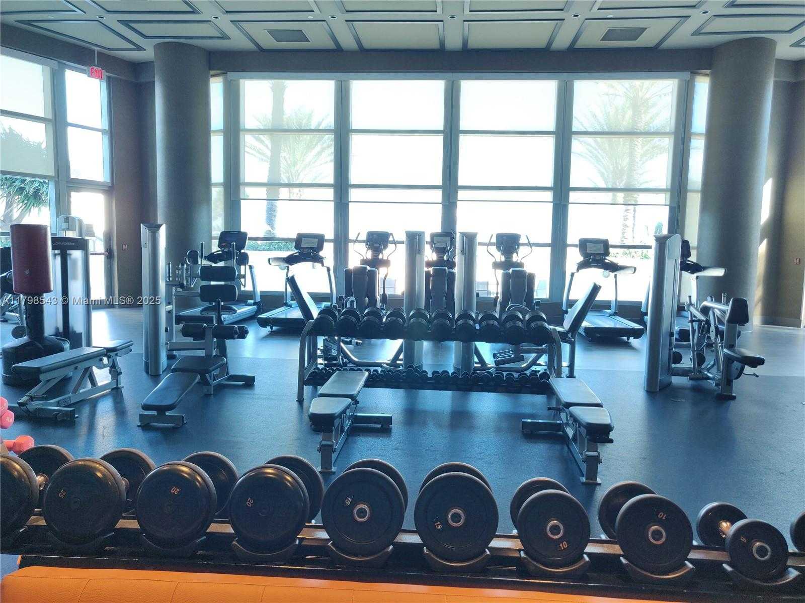 Small Image of 3101 SOUTH OCEAN DR #2206, Hollywood Number 32