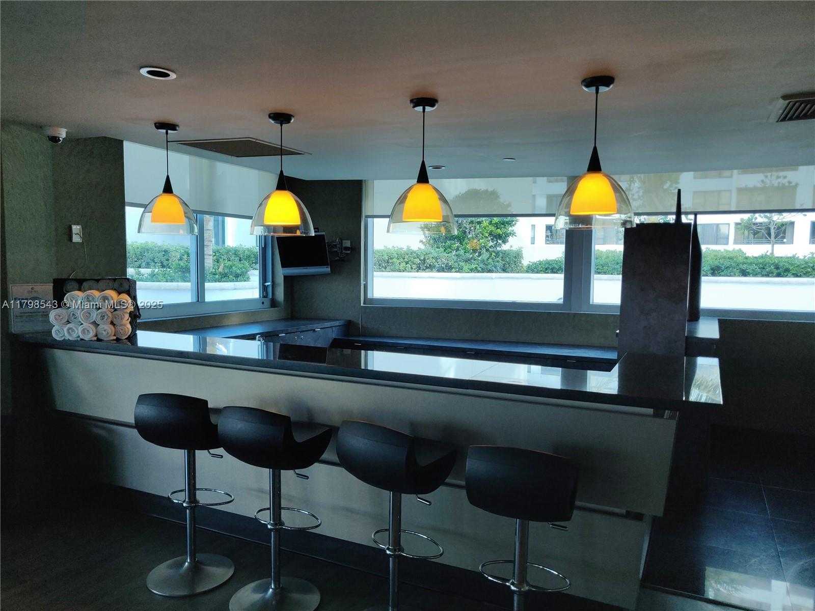 Small Image of 3101 SOUTH OCEAN DR #2206, Hollywood Number 33