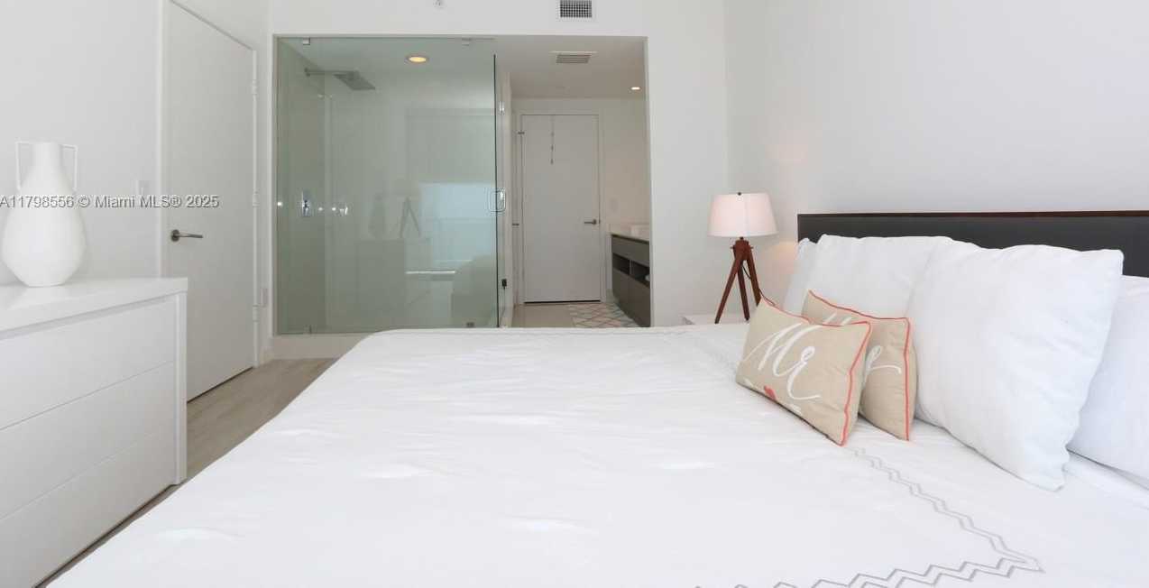 Small Image of 460 NORTH EAST 28TH ST #3007, Miami Number 13
