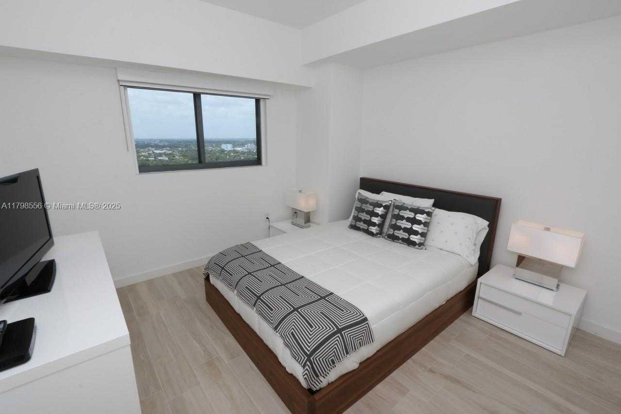 Small Image of 460 NORTH EAST 28TH ST #3007, Miami Number 19