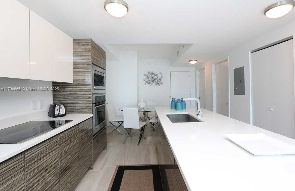 Small Image of 460 NORTH EAST 28TH ST #3007, Miami Number 6