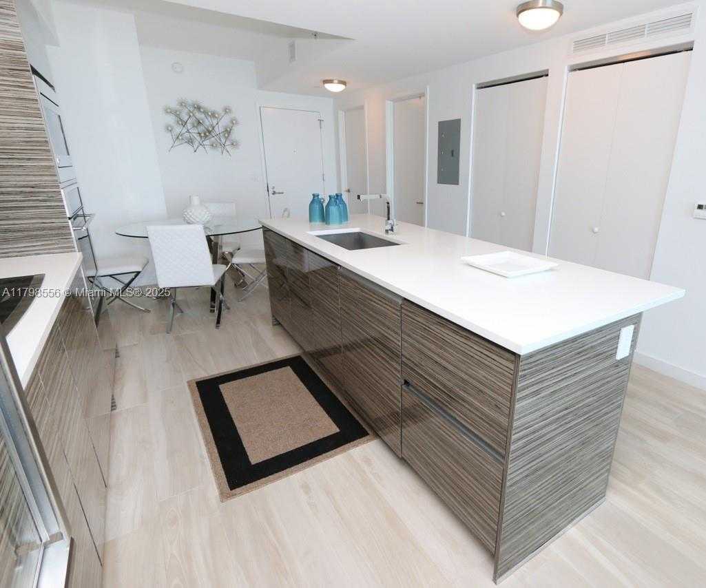 Small Image of 460 NORTH EAST 28TH ST #3007, Miami Number 9