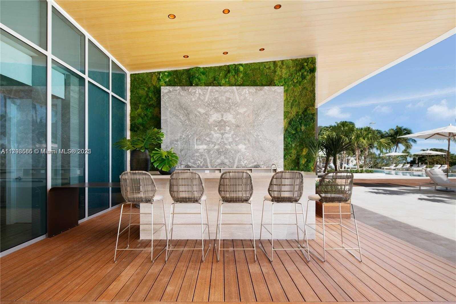 Small Image of 5775 COLLINS AVE #1005, Miami Beach Number 28