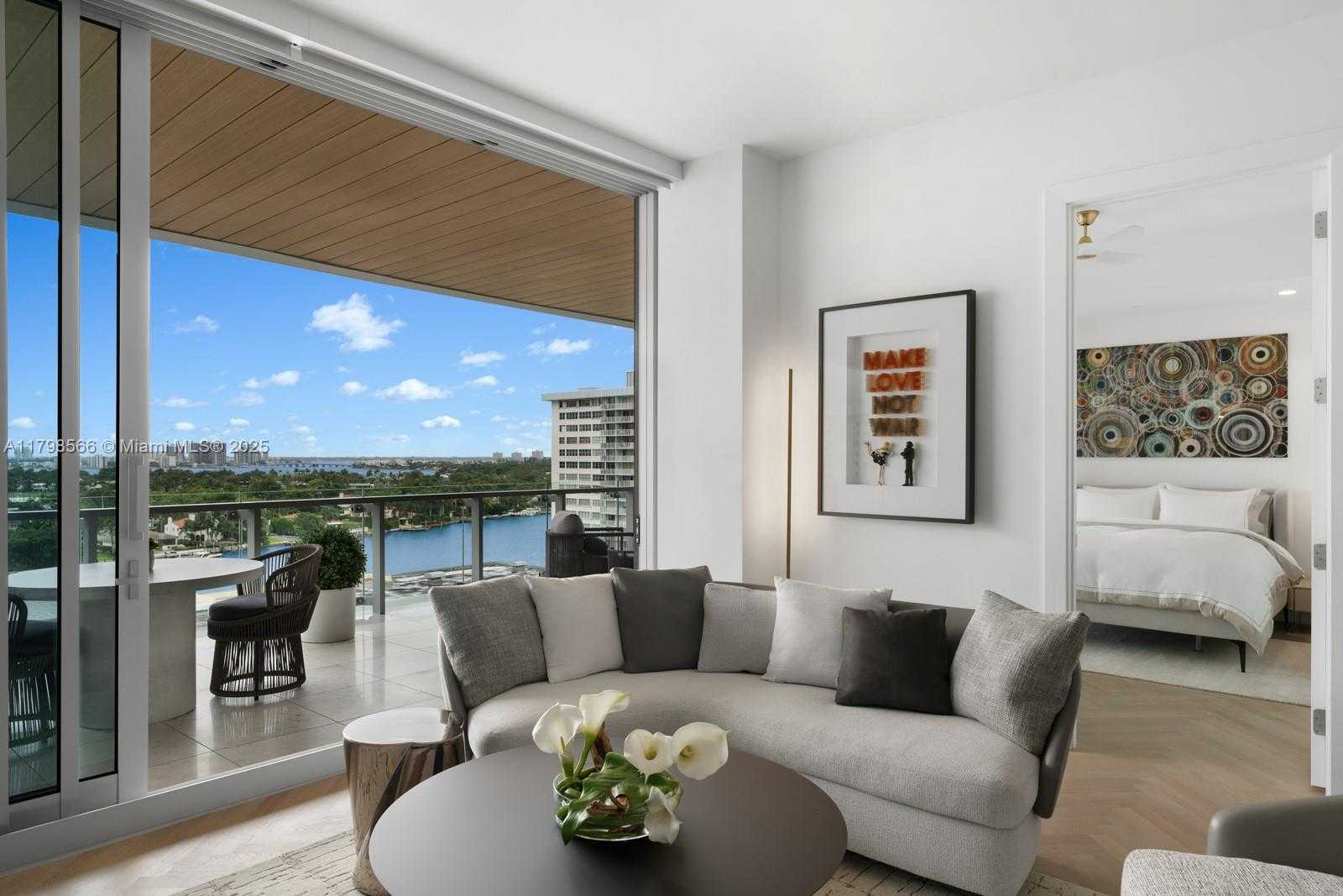 Small Image of 5775 COLLINS AVE #1005, Miami Beach Number 7