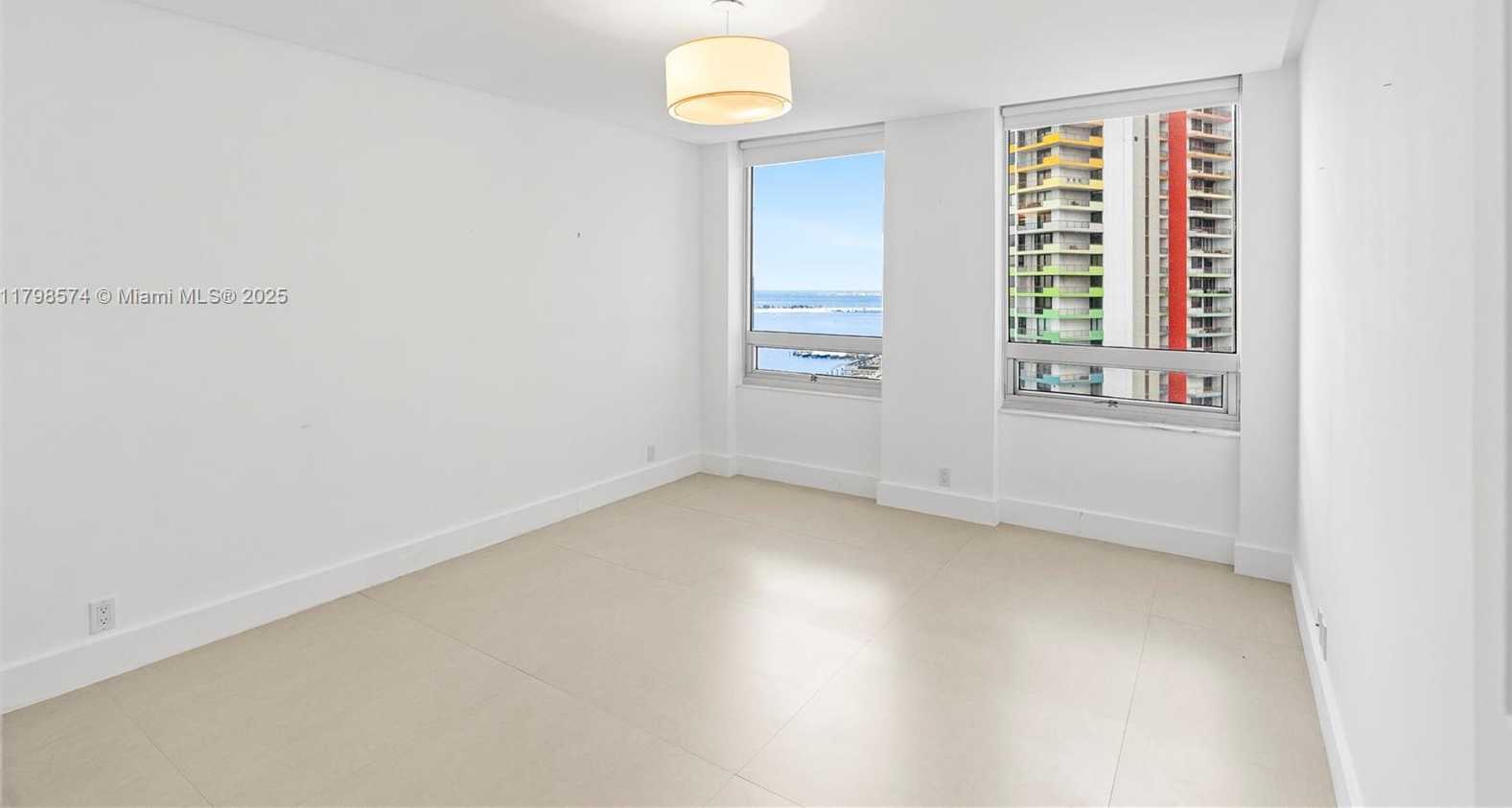 Small Image of 1541 BRICKELL AVE #C1607, Miami Number 19