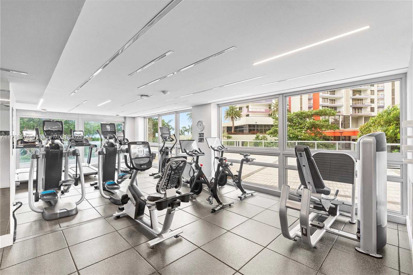 Small Image of 1541 BRICKELL AVE #C1607, Miami Number 45
