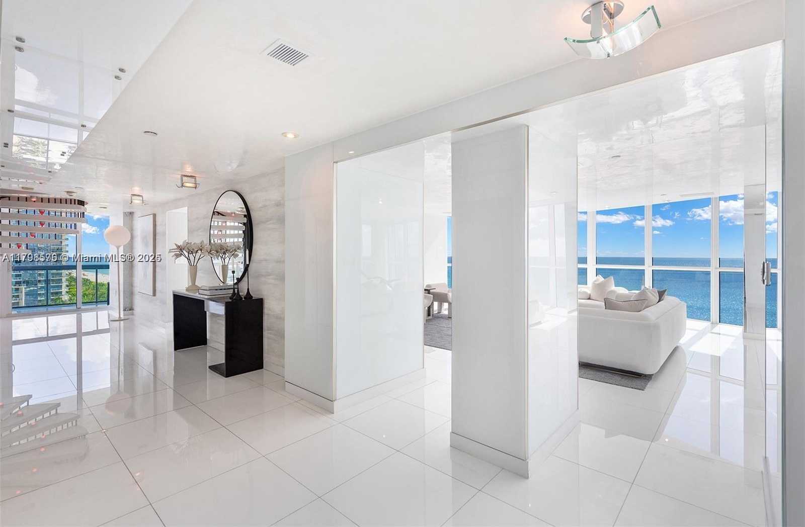 Small Image of 101 20TH ST #1707, Miami Beach Number 6