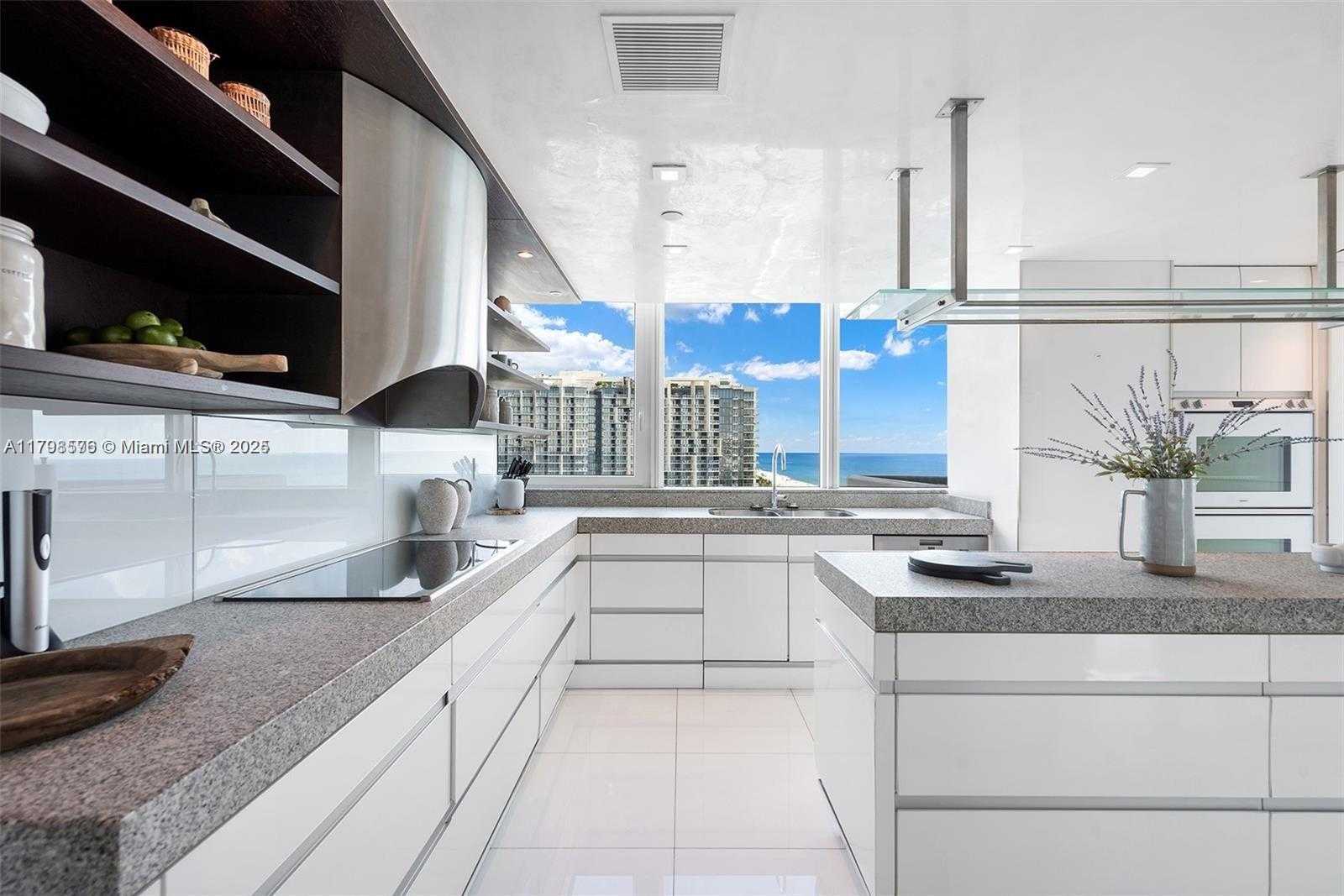 Small Image of 101 20TH ST #1707, Miami Beach Number 7