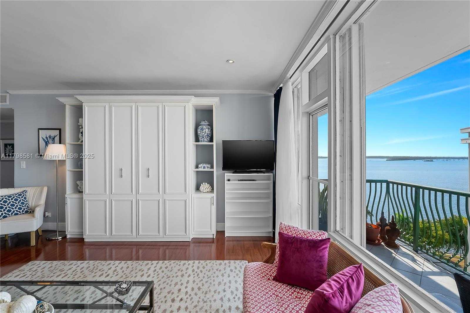 Small Image of 1408 BRICKELL BAY DR #1403, Miami Number 11