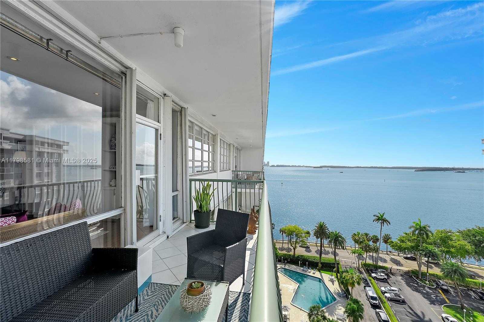 Small Image of 1408 BRICKELL BAY DR #1403, Miami Number 13