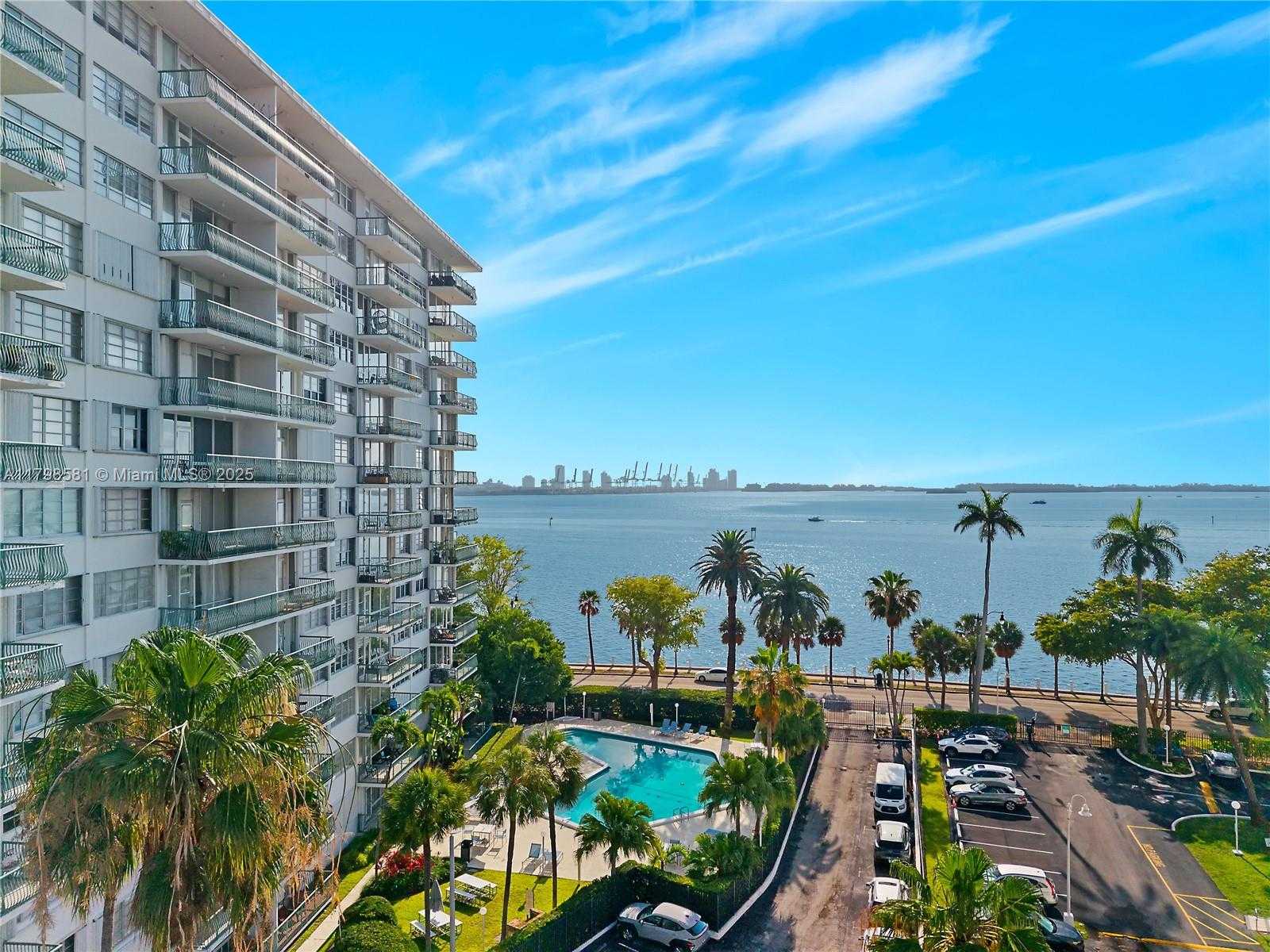 Small Image of 1408 BRICKELL BAY DR #1403, Miami Number 24