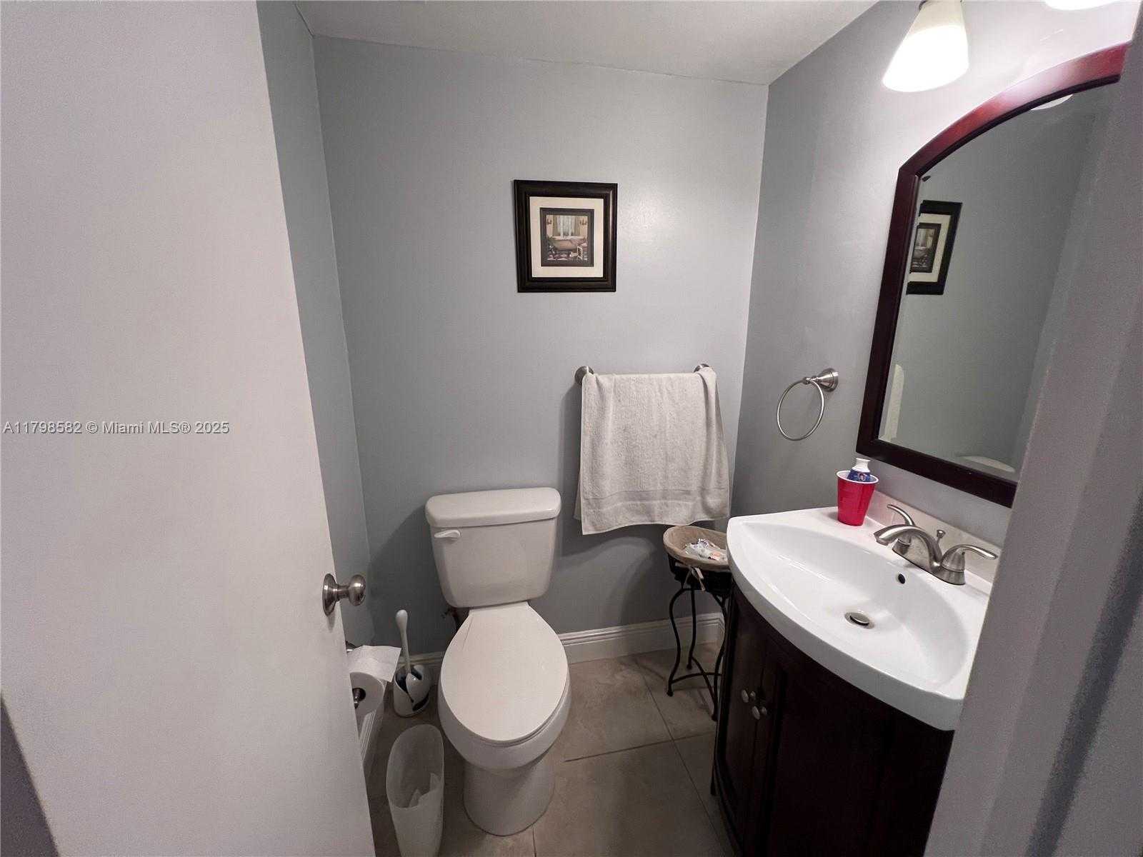 Small Image of 1980 SOUTH OCEAN DR #6K, Hallandale Beach Number 14