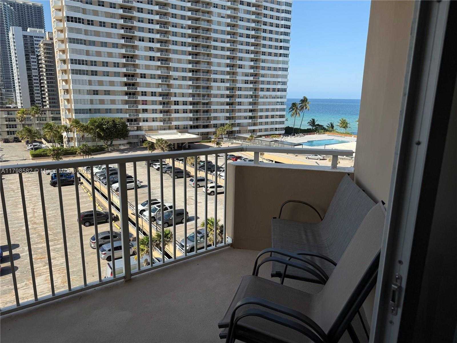 Small Image of 1980 SOUTH OCEAN DR #6K, Hallandale Beach Number 15