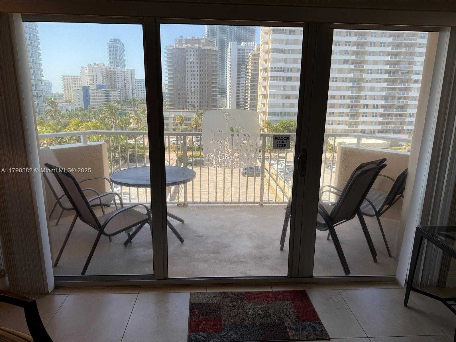 Small Image of 1980 SOUTH OCEAN DR #6K, Hallandale Beach Number 31