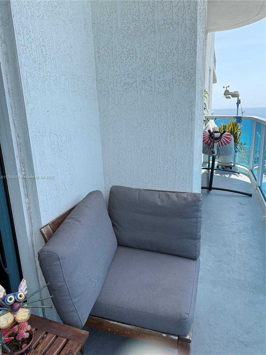 Small Image of 1980 SOUTH OCEAN DR #6K, Hallandale Beach Number 34