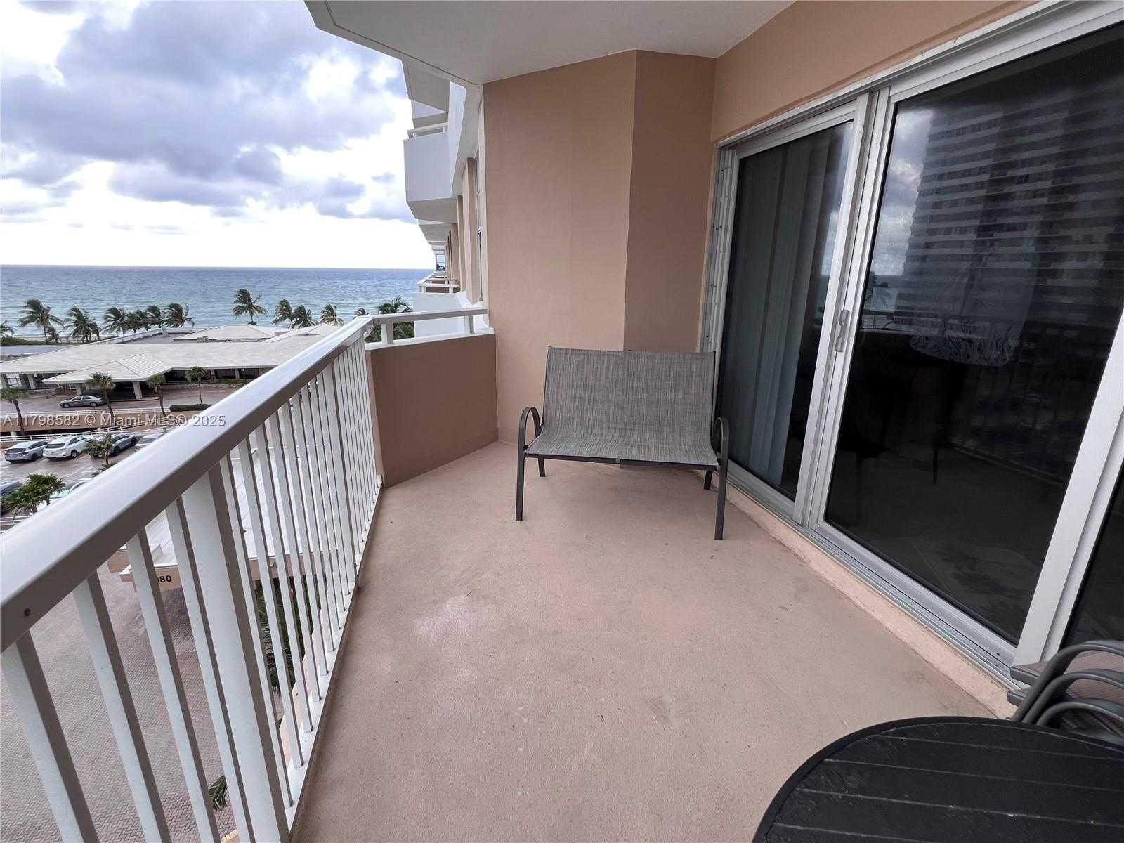 Small Image of 1980 SOUTH OCEAN DR #6K, Hallandale Beach Number 8