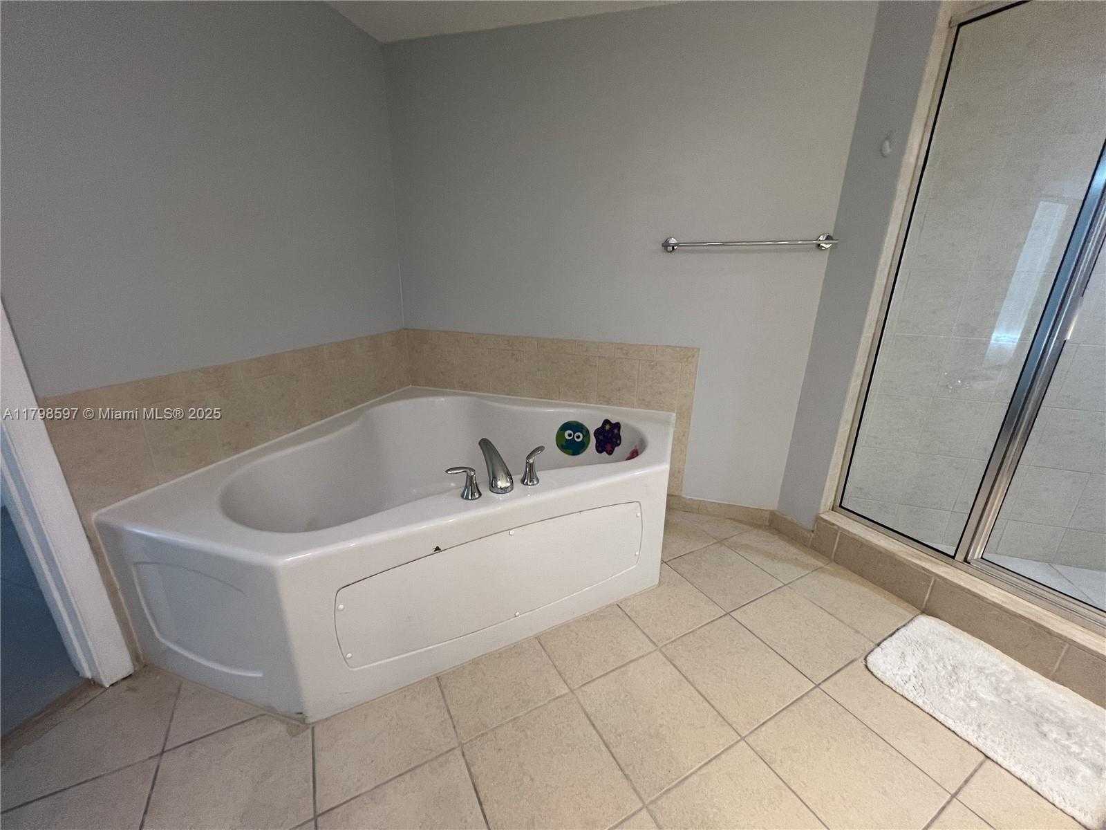 Small Image of 16699 COLLINS AVE #1202, Sunny Isles Beach Number 14