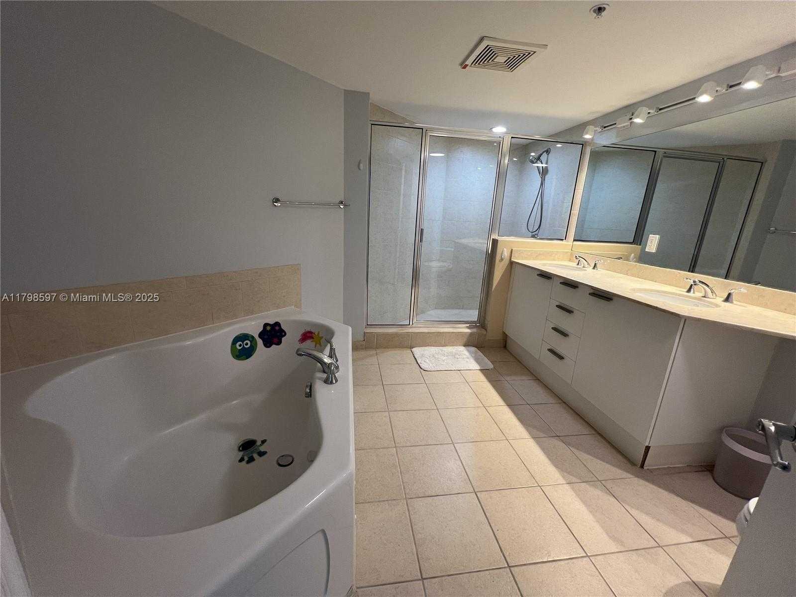 Small Image of 16699 COLLINS AVE #1202, Sunny Isles Beach Number 16